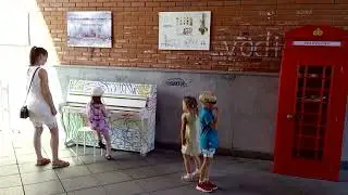 Йошкар-Ола, народное пианино (5)