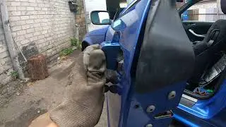 Как снять ручку двери BMW е46 купе седан