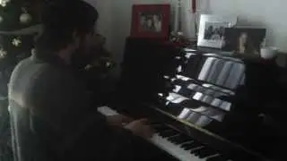 Liuzzi - La felicità (piano e voce)