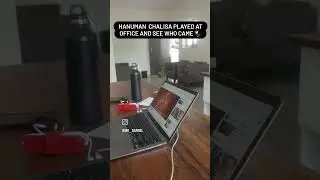Hanuman Chalisa attracts monkey into office 🐒🐒