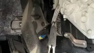 2008-2013 Nissan Rogue Cabin Air Filter Replacement