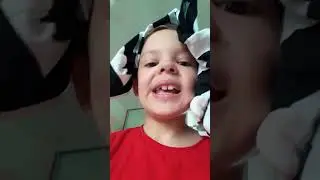 А чё он смеётся?