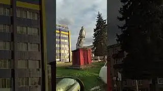 Ленина снесли???