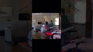 Free Funk trio - sweet improvised soulfull fusion flavoured grooves- Bass, Keys and Drums
