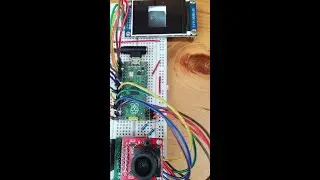 Raspberry Pi Pico/CircuitPython 7, capture from ov2640 cam and display on st7789 TFT.