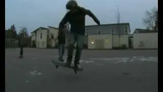 fakie tre flip