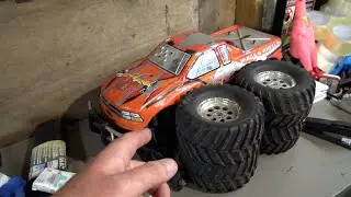 Sell One RC Car To Fix Another - The World Of a Fool