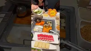 Đu Trend Tại Haidilao Nhận Quà Xịn | Có Hẹn Với Thanh Xuân | #Shorts
