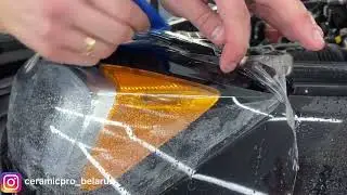 Оклейка антигравийной пленкой головной оптики автомобиля в центре защитных покрытий Ceramic Pro