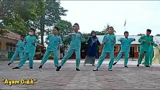 TARI MELAYU LEMAK MANIS DAN AYAM DIDIK