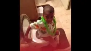 Scared the shit outta him [Vine #13]