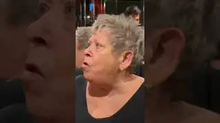 Les questions de Danielle sur la cagoule de Kalash Criminel 😂