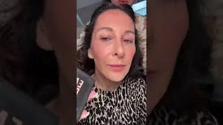 Da quando sono piccola trucco la mamma! Oggi lo facciamo per la prima volta insieme❤️…