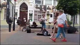 А мы не ангелы - Рассвет Солнцев #уличныемузыканты #уличныймузыкант