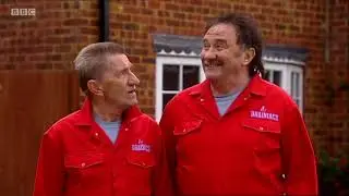 ChuckleVision S21E04 Cops and Jobbers (Widescreen) (Colour Fix)