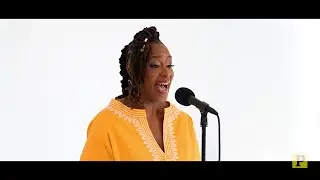 Kecia Lewis Performs 