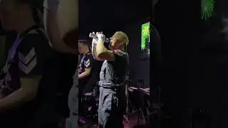 Узнали песню? 