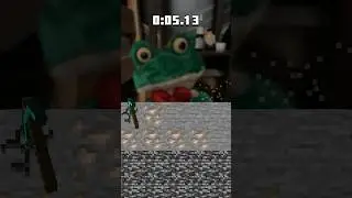 Фрогги играет в майнкрафт 