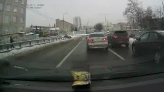 Обычное нарушение знака "движение по полосам"