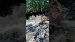 Когда греет солнце, водопад делает массаж и мысли безмятежны  #водопад  #отдых #лето #путешествие