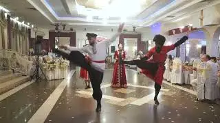 Ансамбль «Кинжал» ! Танец «Иван на Кавказе»
