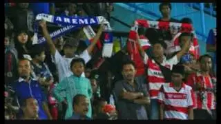 MANTAP!!! 5 Perdamaian Supporter indonesia ini patut dicontoh bagi yang lain