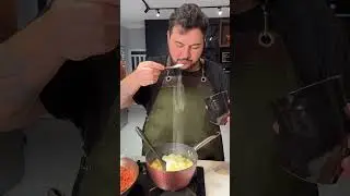 Escondidinho de calabresa