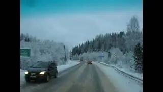 Снежное  озеро,  домики. Красивые  дороги Карелии !