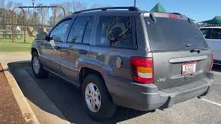 1999 - 2004 Jeep Grand Cherokee Tag light bulb replacement