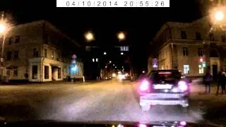 БМВ 3666 KT-7 с полосы на лево, как обычно прямо)