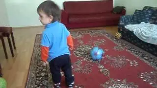BERKİN FUTBOL OYNUYOR