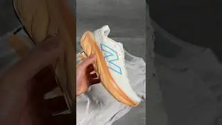 What t-shirt + shoe combo are you wearing? 👀 #running #runningshoes