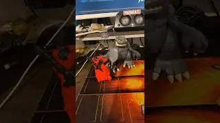 Robot Ninja vs Godzilla