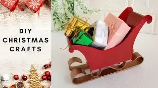 DIY Christmas crafts home decor ideas. DIY Santa's sled with PVC pipe.