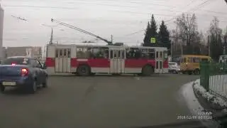 Хаос на перекрестке у Элары. Чебоксары, 6 декабря 2018.