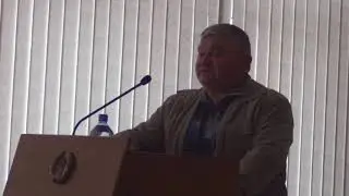 Известный Пчеловод Матковод Макаревич И В   Производит от 3000 маток в сезон