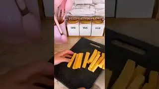 Сырные палочки. cheese sticks