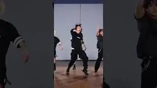 Stray Kids 'Chk Chk Boom' Dance Practice #Mirrored