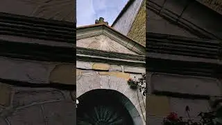 логово глобалистов)