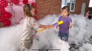 Пенная вечеринка на дне рождения Алисы 🥳Видео для детей!