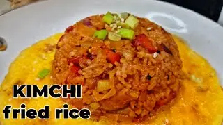 Kimchi Bokkeumbap 김치 볶음밥 || Kimchi fried rice easy recipe