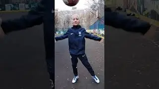 Выходи во двор!⚽😂 #спорт #football #футбол #каникулы