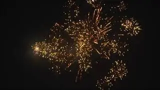 Батарея салюта «КРАСИВЫЙ», 88 залпов,  длительность 90 секунд - rusalut.ru