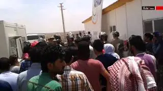 Turkish gendarmerie beating Ezidi refugees in Midyat camp