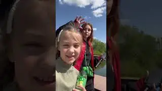 решила попробовать без субтитров с Аней)  