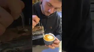 How to stack 7 piece tulip🤌 #latteart #lattearttulip