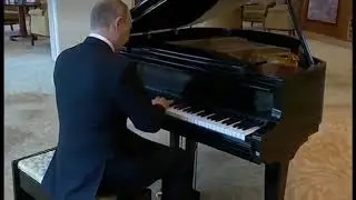 Путин исполняет Snoop Dog & Putin and Snoop Dog