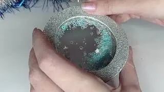 DIY Christmas Shaker Card Craft from Foamiran