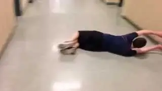Странный ученик... Ну нахер! Ну ты видел!?
