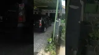 Dijual Murah Gudang plus rumah di jalan Warung gunung- petir Luas sekira 4000m2